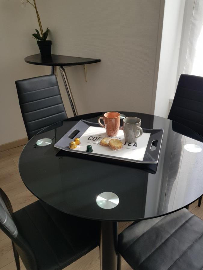 Gesteasy Au Top, Confort, Proche Gare 芒特拉若利 外观 照片